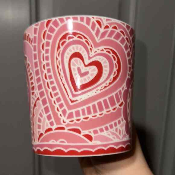 Starbucks 2005 Valentines Day Pink and Red Lace Hearts Collector’s Mug - Picture 3 of 6